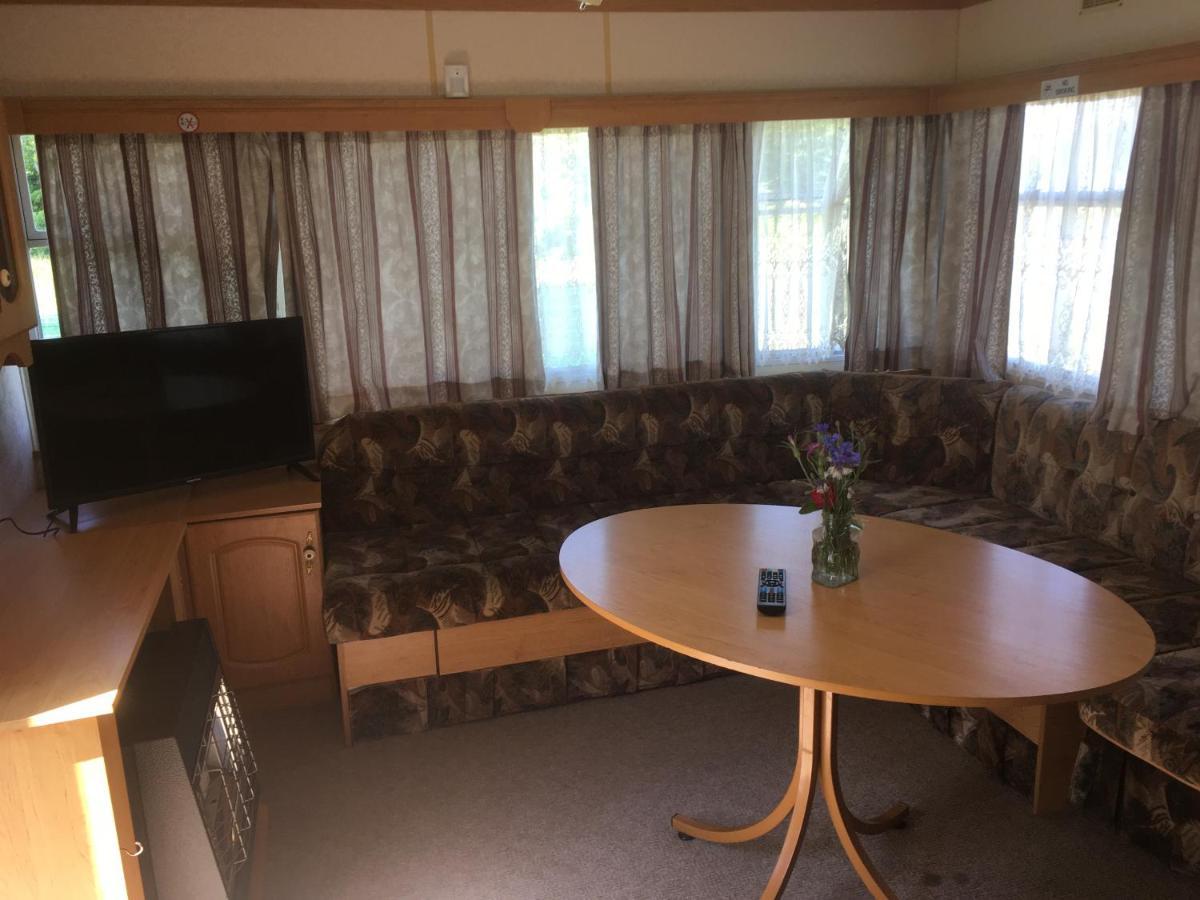 Pod Diabelskim Kamieniem Gardna Wielka Buitenkant foto